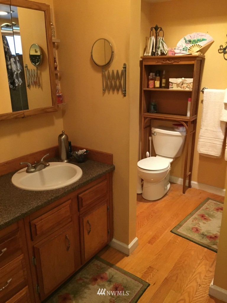 17614 162nd Place Southeast Renton, WA 98058 - Photo 10 of 25
