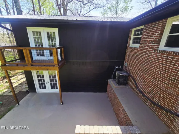 $409,000 | 210 Dogwood Avenue, Oneida, TN 37841