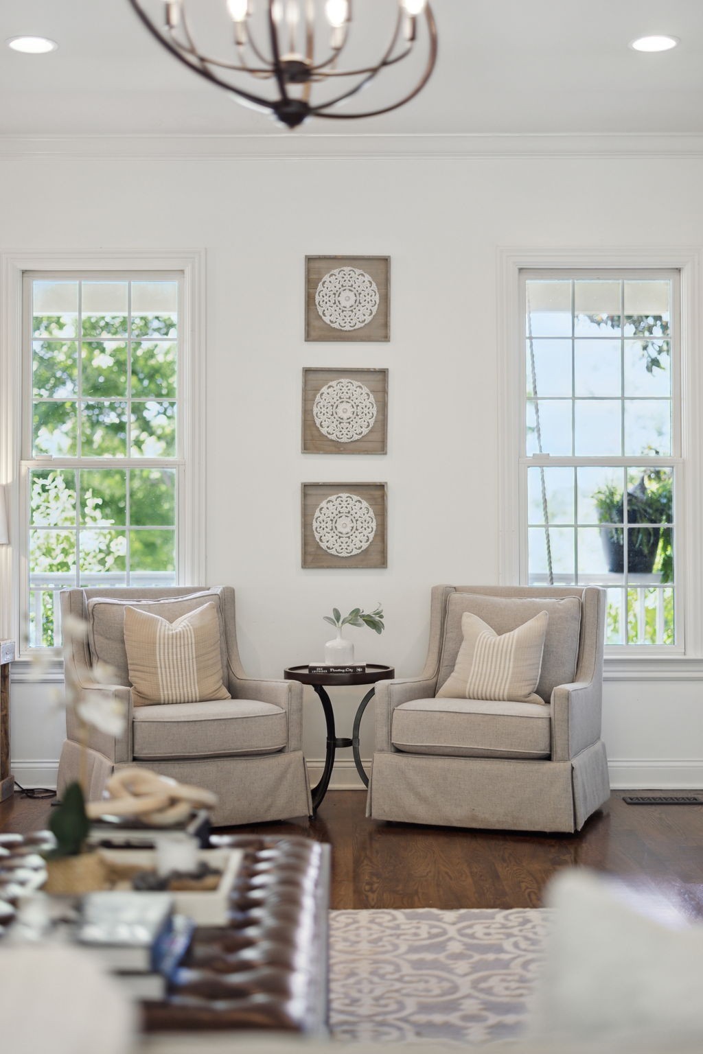 6795 Leipers Creek Road Columbia, TN 38401 - Photo 31 of 98 a living room with furniture and a window