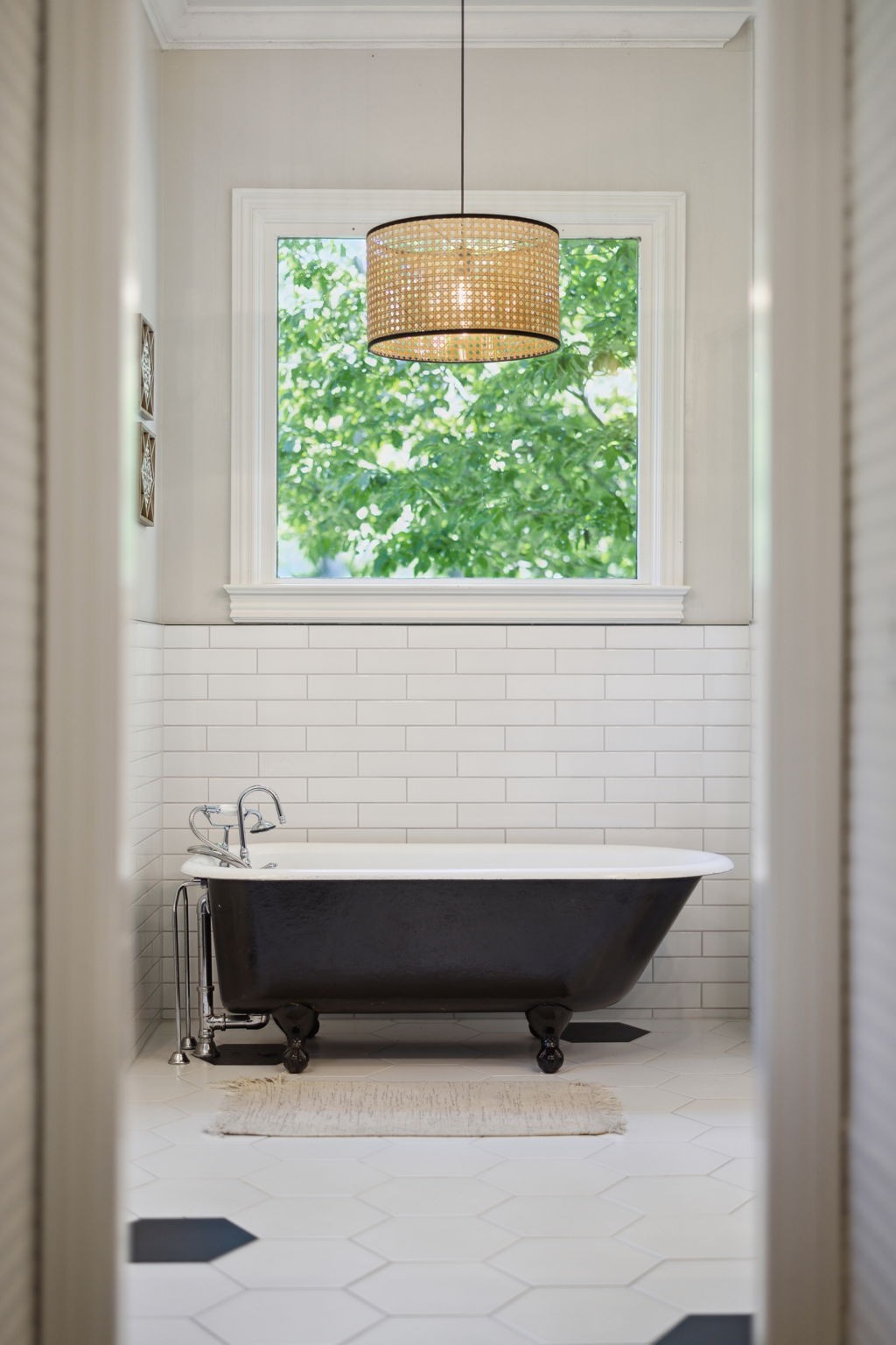 6795 Leipers Creek Road Columbia, TN 38401 - Photo 67 of 98 a room with table and window