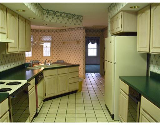 1158 Scanlon Lane Springfield, OH 45503 - Photo 5 of 13