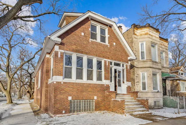 $89,900 | 7356 South Ingleside Avenue, Chicago, IL 60619
