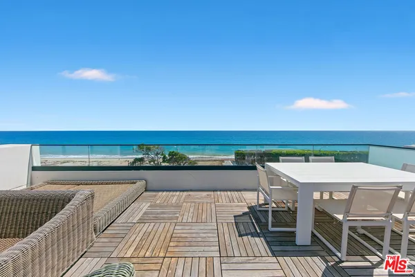 $15,000 | 22065 Pacific Coast Highway, Unit 1, Malibu, CA 90265