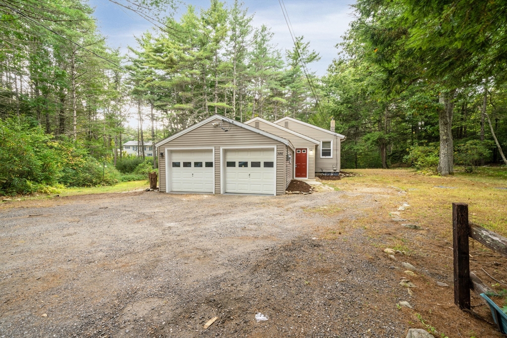 386 Otter River Road Templeton, MA 01468 - Photo 1 of 40 Gallery Image 1