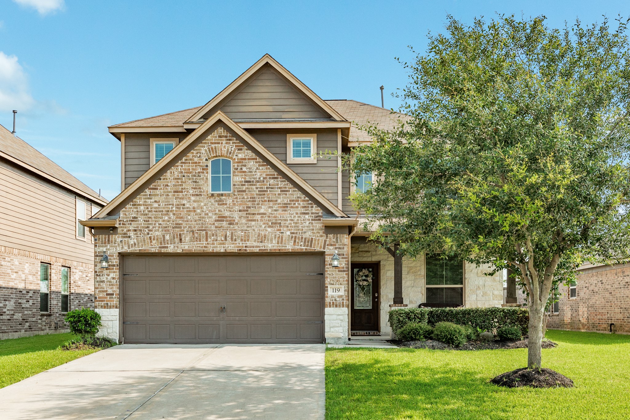 119 Bower Bloom Drive Rosharon, TX 77583 - Photo 2 of 28