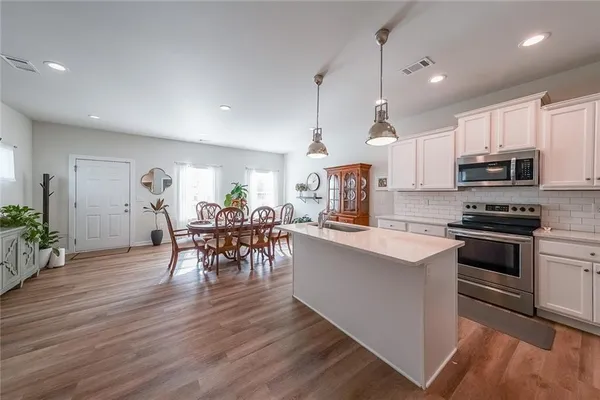 $300,000 | 256 Sidney Lanier Avenue, Athens, GA 30607