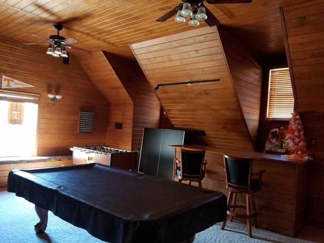 722 Bass Road Macon, GA 31210 - Photo 6 of 40 a workspace with furniture and window