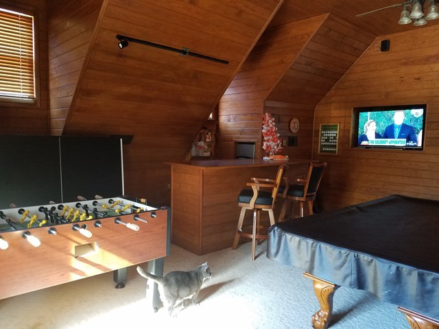 722 Bass Road Macon, GA 31210 - Photo 7 of 40 a view of a room with gym equipment