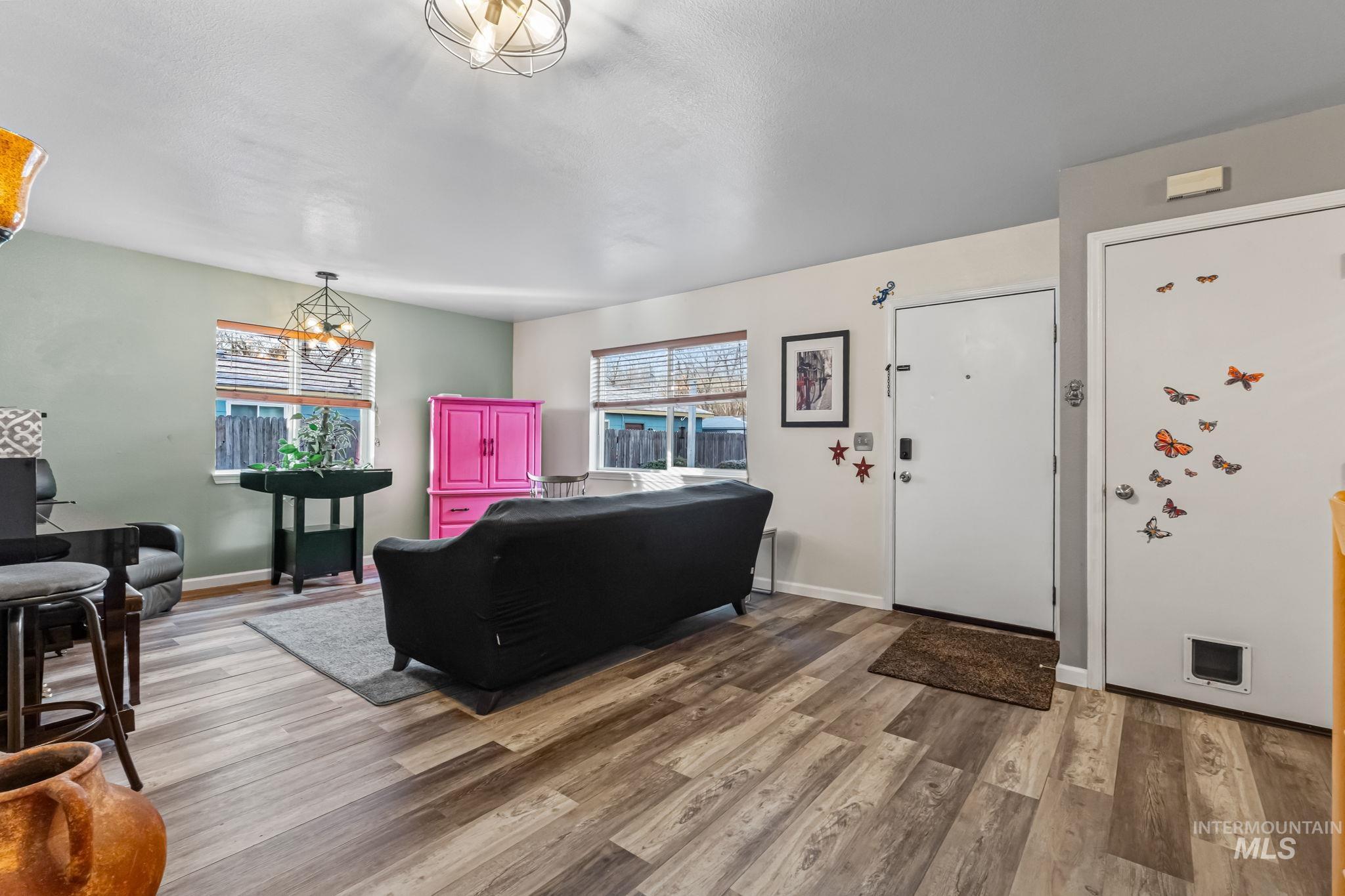 2750 North Macondray Lane Boise, ID 83703 - Photo 12 of 22