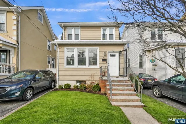 $399,000 | 352 North 12th Street, Newark, NJ 07107
