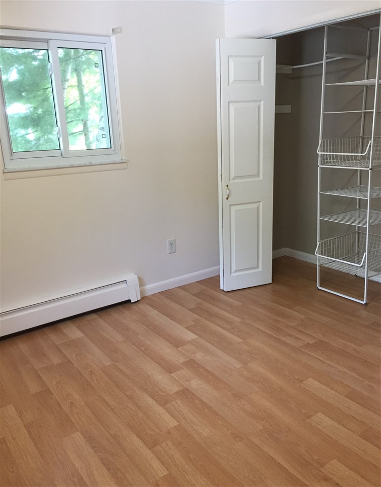 2258 Covert Road Burton, MI 48509 - Photo 37 of 44 31336664-36.JPG
