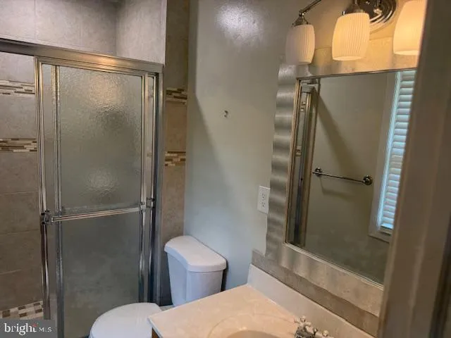 an empty room with window