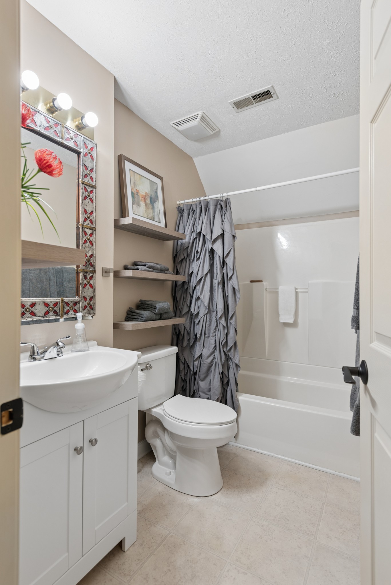 809 Hillside Drive Springfield, TN 37172 - Photo 28 of 37 Gallery Image 28