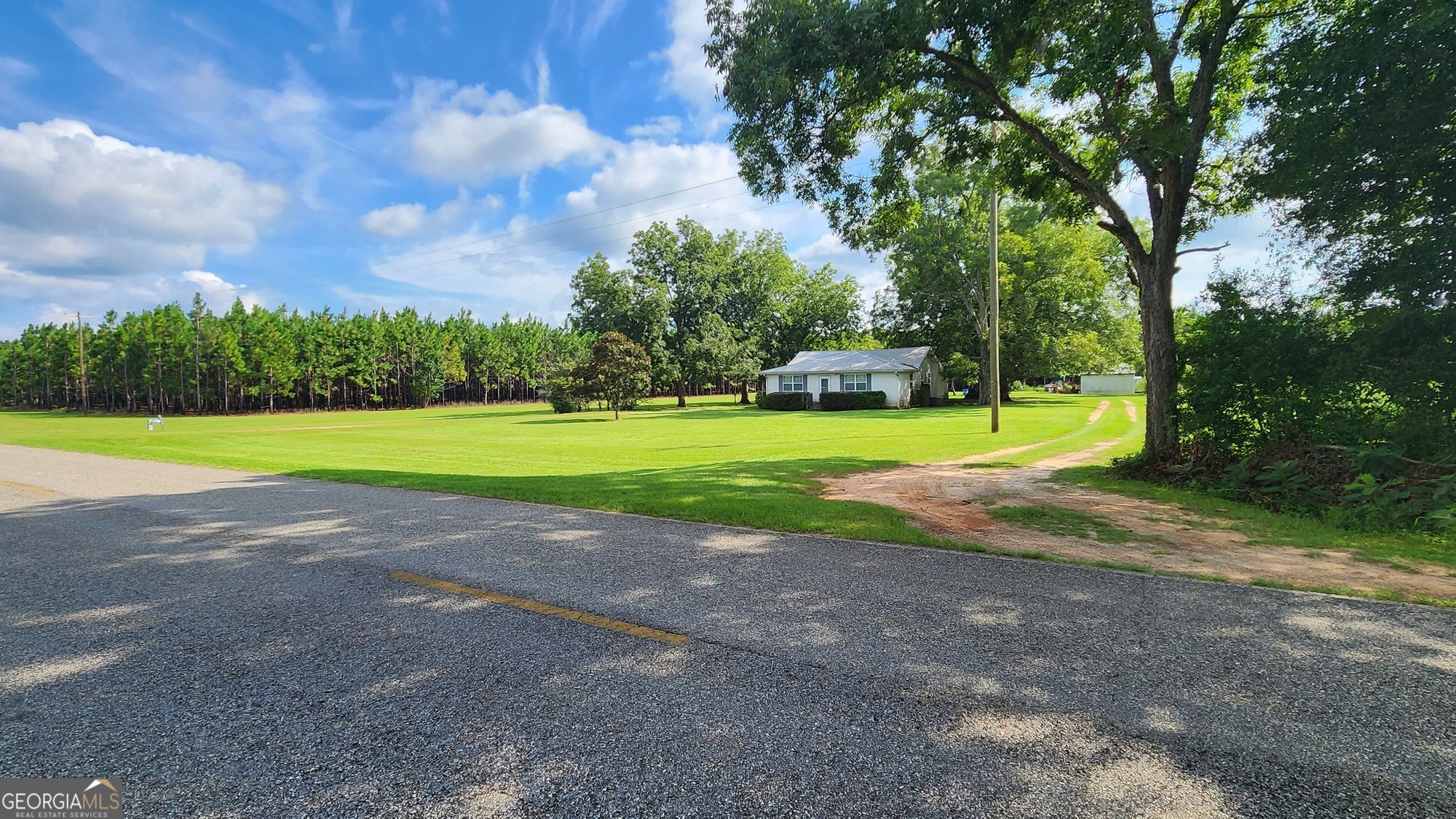 3176 East Centerpoint Road Preston, GA 31824 - Photo 27 of 44 a view of a park