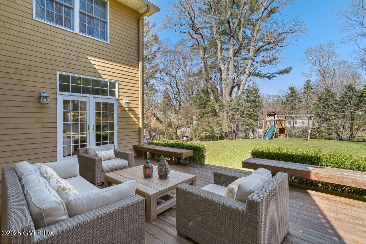 5 Cat Rock Road Cos Cob, CT 06807 - Photo 36 of 42 040