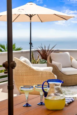 $30,000 | 7201 Country Club Drive, La Jolla, CA 92037