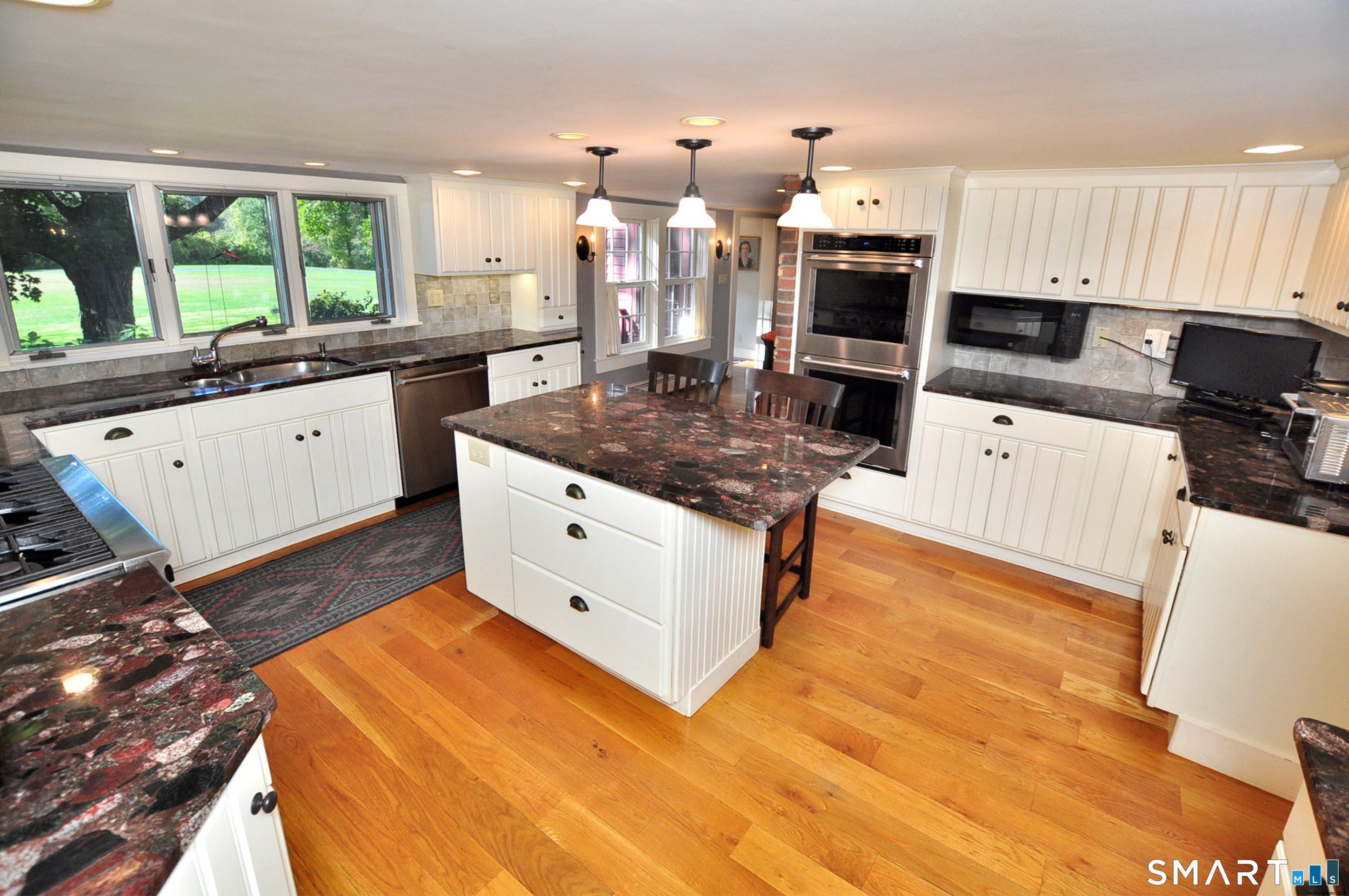500 Firetown Road Simsbury, CT 06070 - Photo 23 of 40 Gallery Image 23