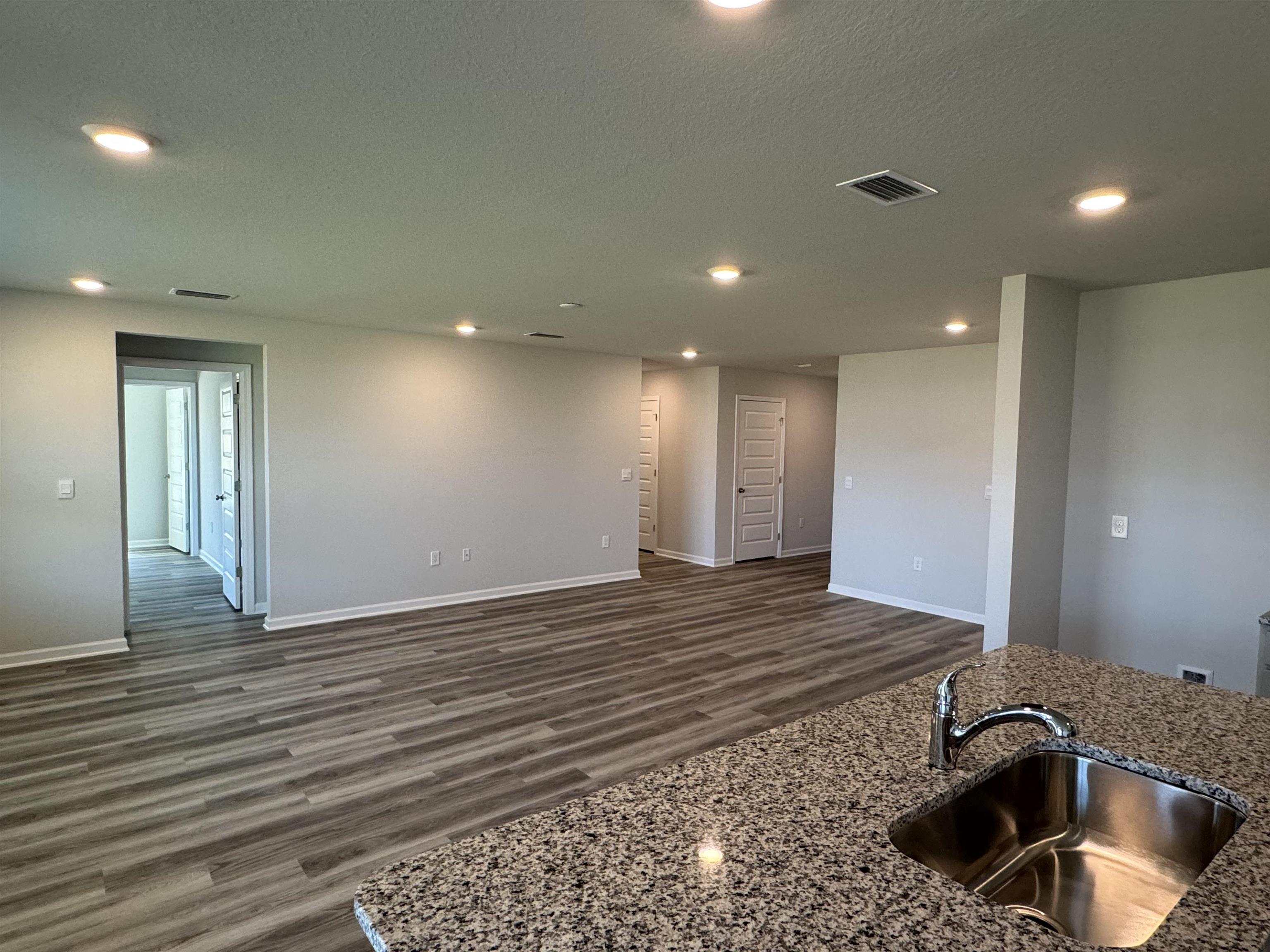 8880 Sea Star Circle Foley, AL 36535 - Photo 4 of 67 Living Room