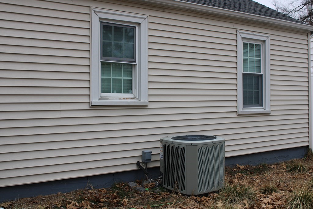44 Dana Street Springfield, MA 01104 - Photo 19 of 21 Gallery Image 19