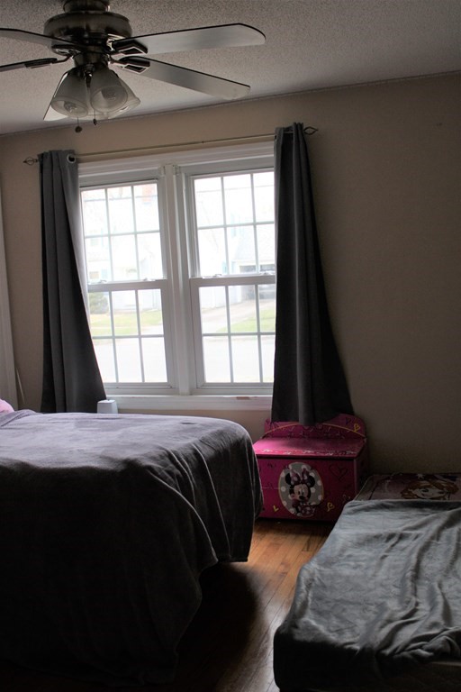 44 Dana Street Springfield, MA 01104 - Photo 7 of 21 Gallery Image 7