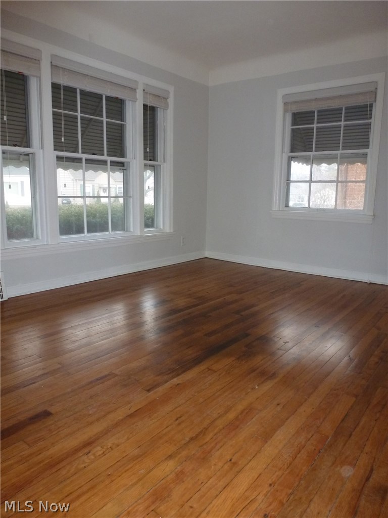 5683 Wellington Road Cleveland, OH 44124 - Photo 17 of 25 Gallery Image 17