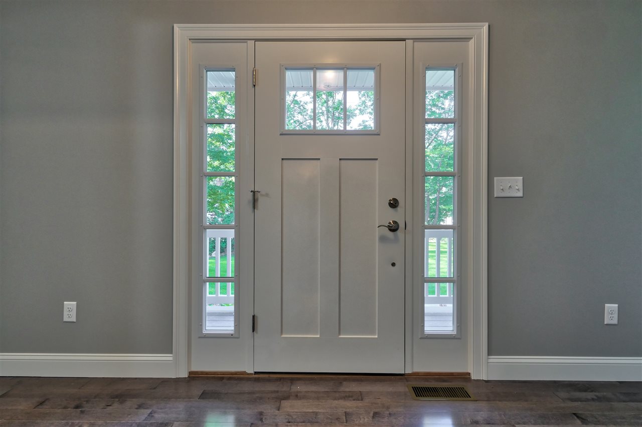 1 Garrison Lane Exeter, NH 03833 - Photo 5 of 40 Gallery Image 5