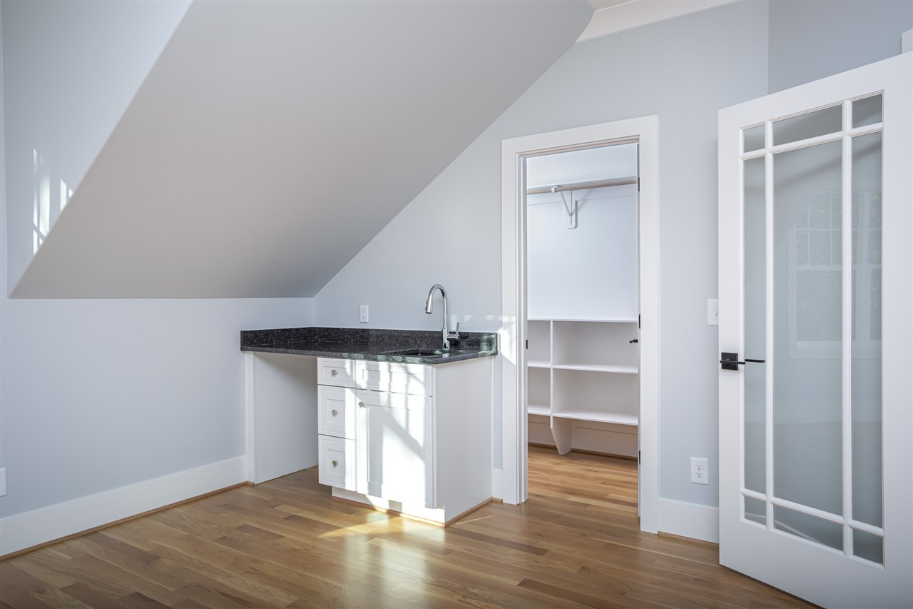 100 West Whitaker Mill Road Raleigh, NC 27608 - Photo 28 of 28 Photo 28