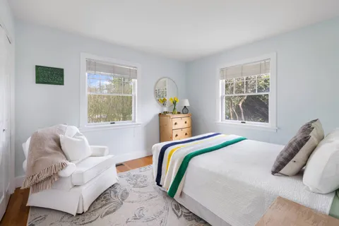 $6,400,000 | 26 Osborn Farm Lane, Wainscott, NY 11975