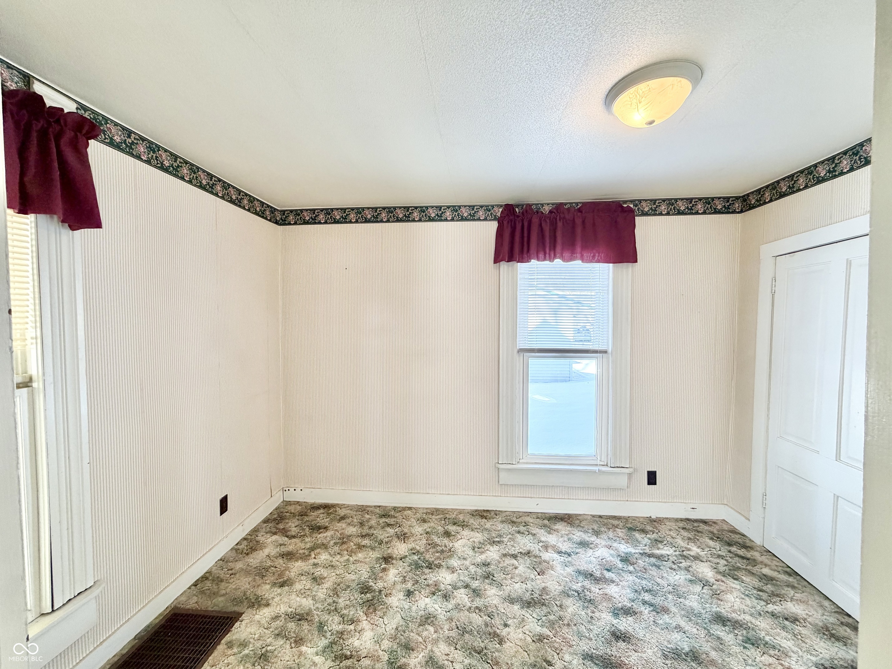 1116 3rd Street Covington, IN 47932 - Photo 15 of 19