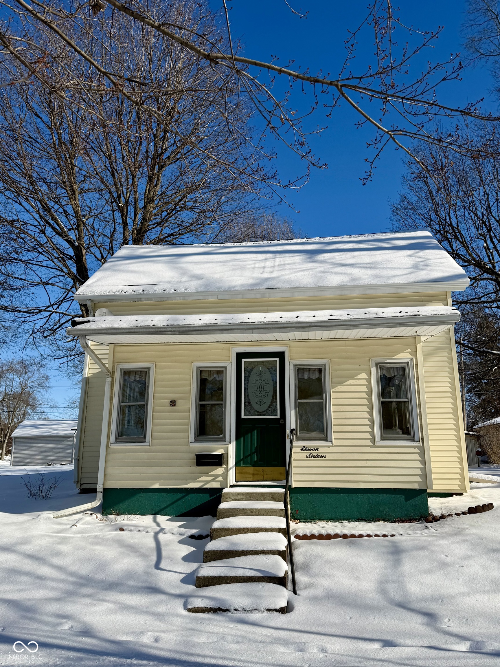 1116 3rd Street Covington, IN 47932 - Photo 2 of 19