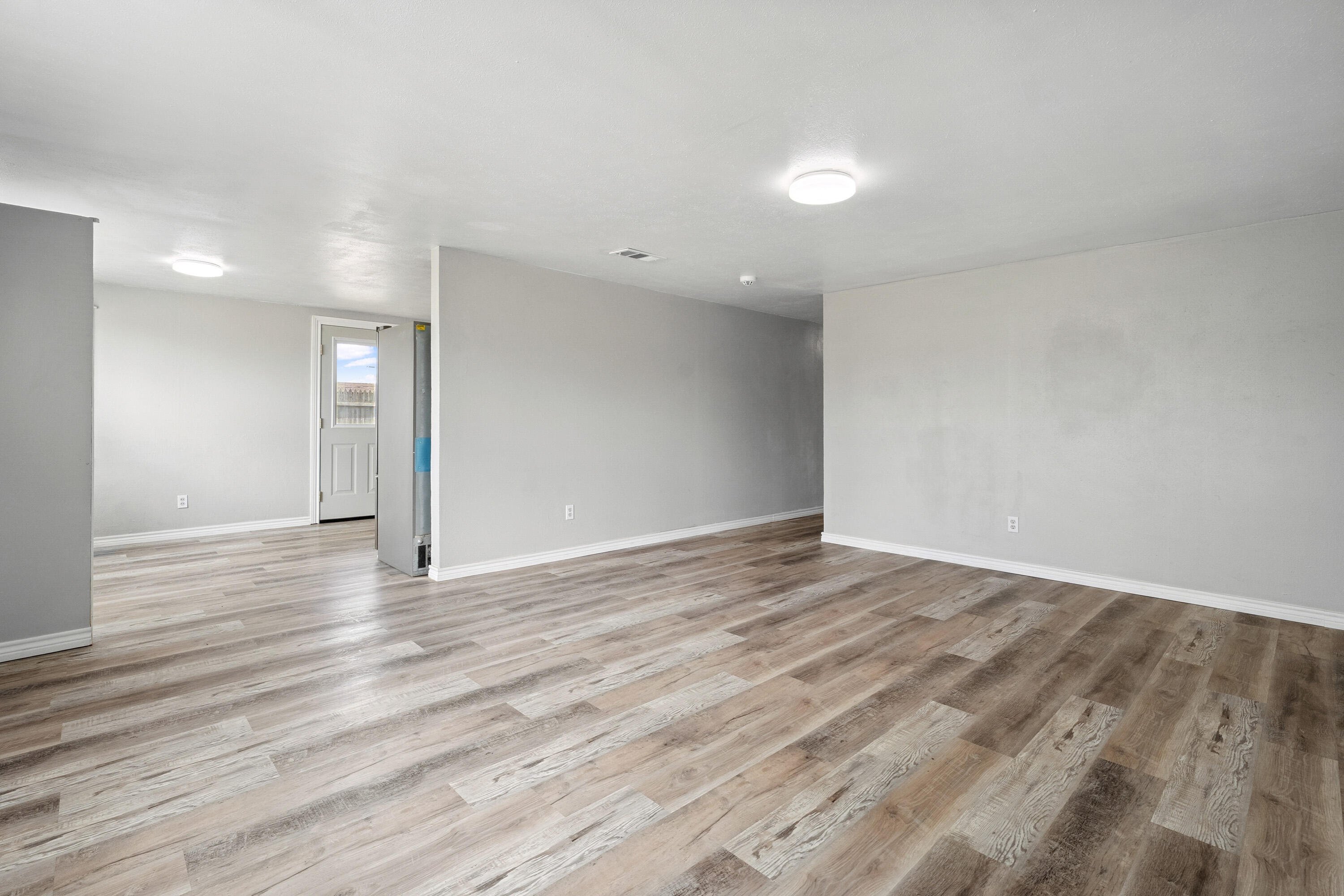 1320 Dallas Plainview, TX 79072 - Photo 6 of 21 DSC09120