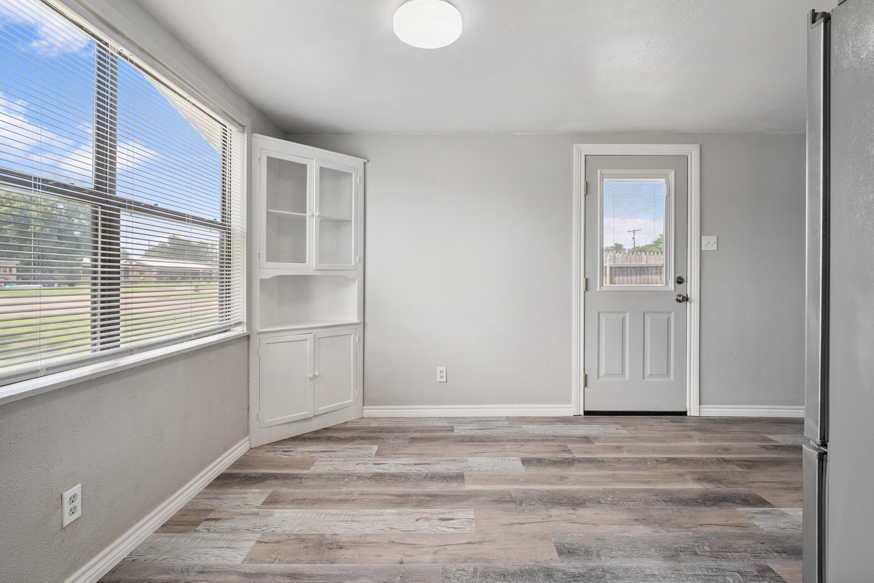 1320 Dallas Plainview, TX 79072 - Photo 9 of 21 DSC09132