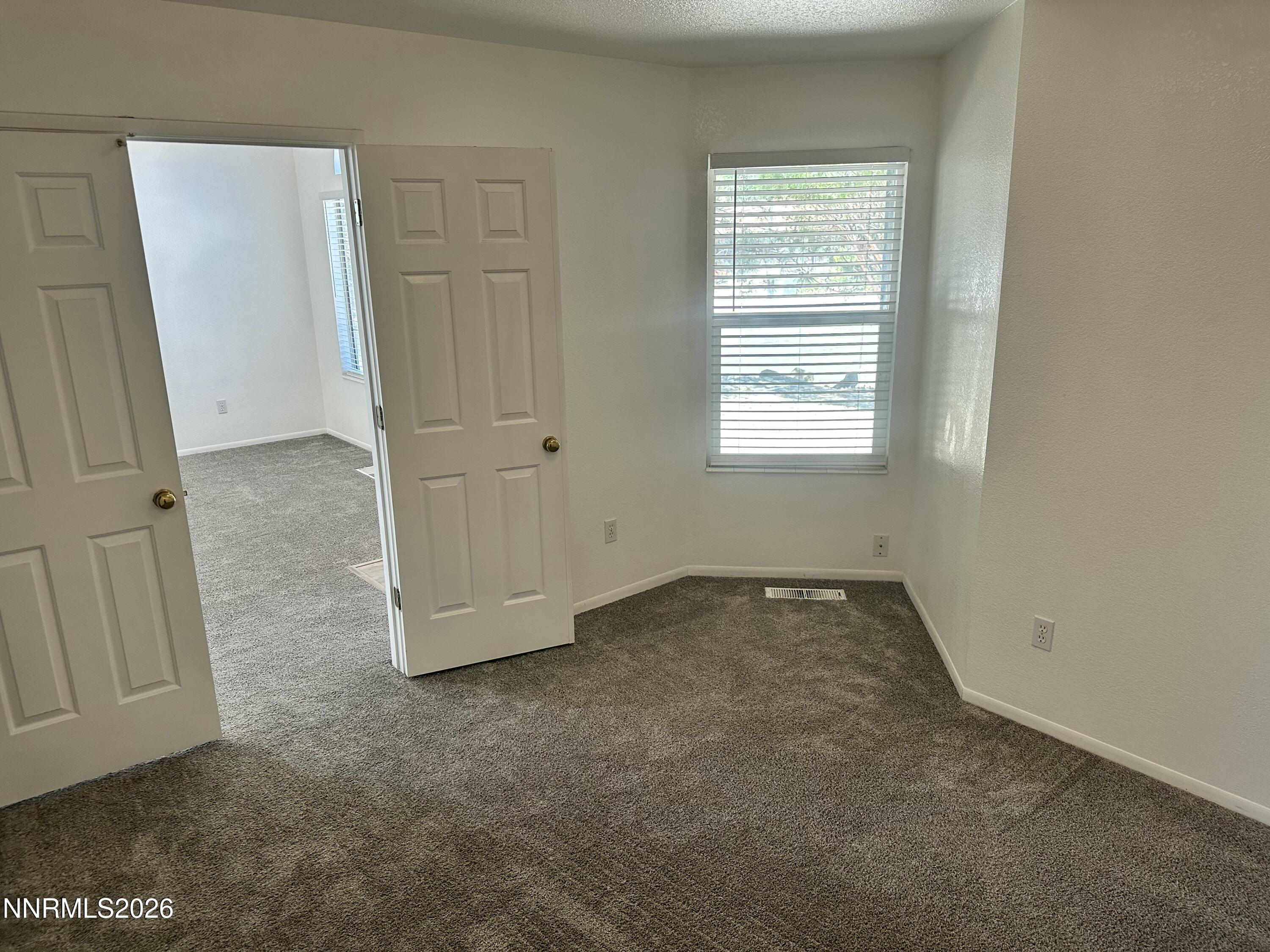 8599 Turtle Creek Court Reno, NV 89506 - Photo 6 of 14 IMG_8721 2