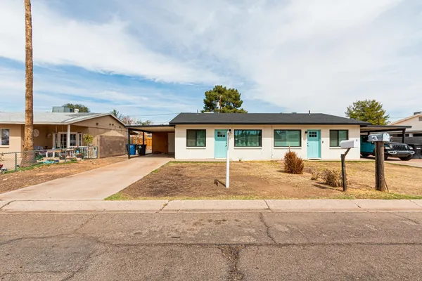 $1,595 | 114 East Elliot Road, Gilbert, AZ 85234