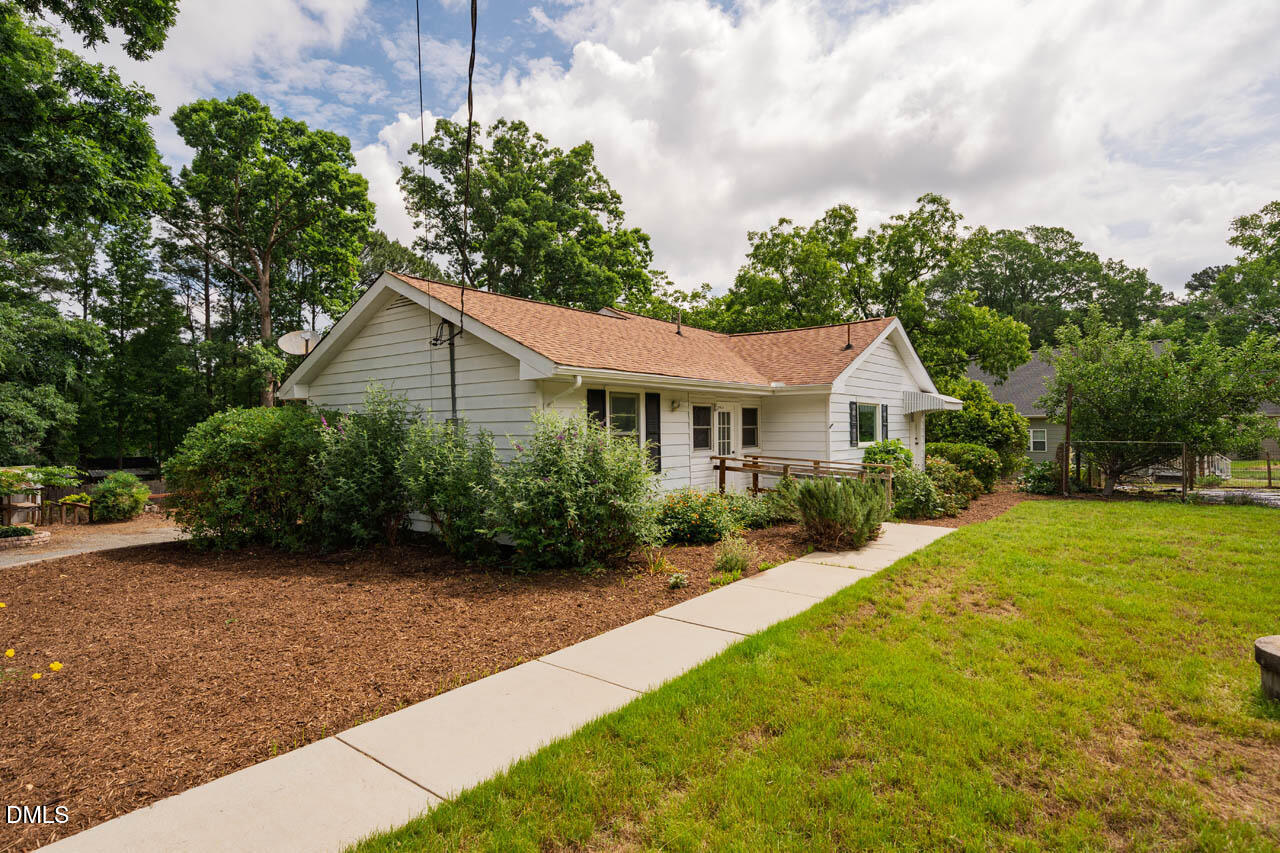 1004 Horton Road Durham, NC 27704 - Photo 33 of 45 1004HortonRd-007