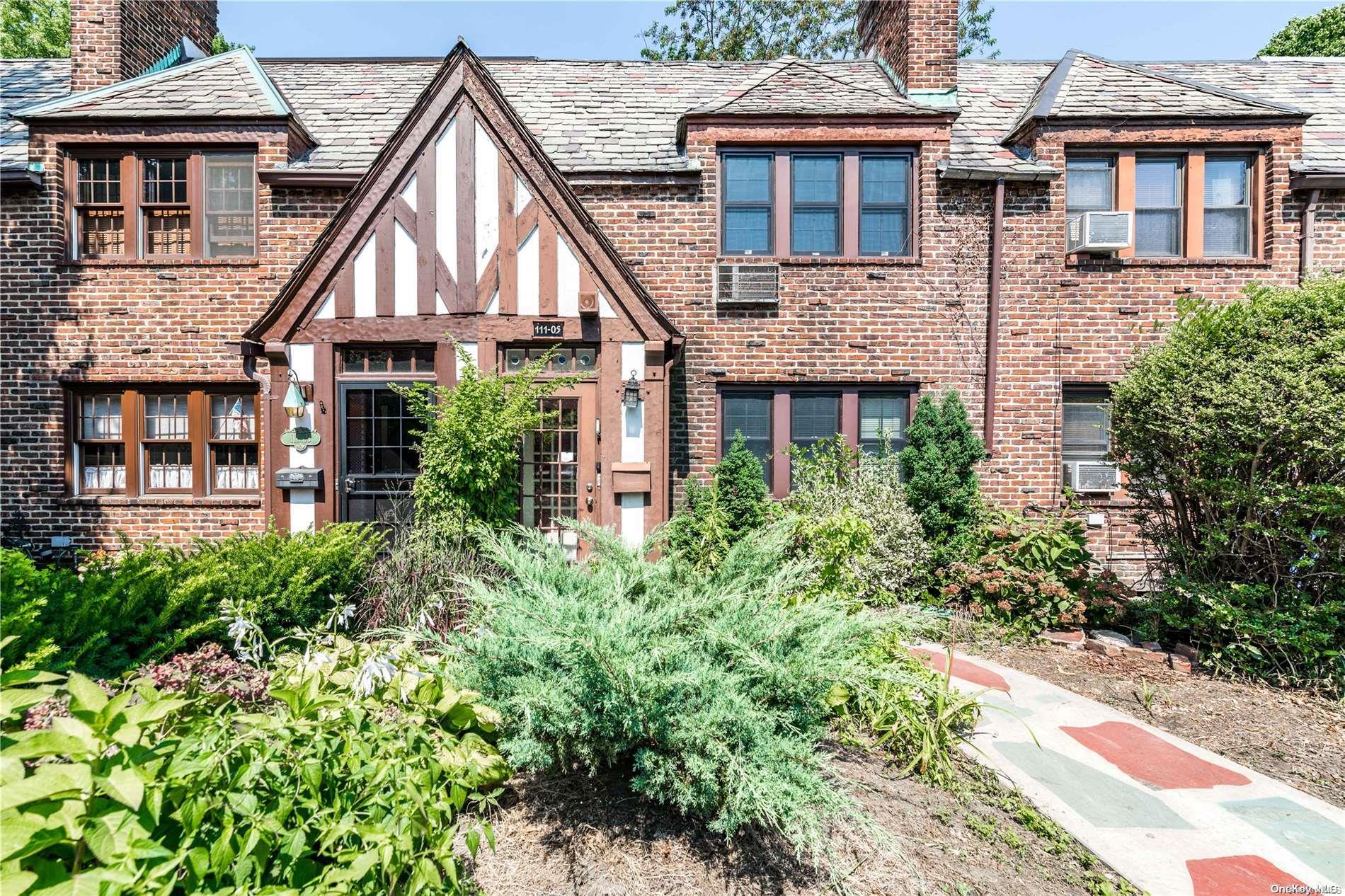 111-05 75th Road Queens, NY 11375 - Photo 1 of 1 Arbor Close Residence