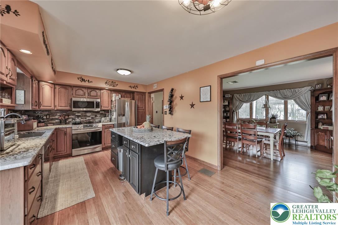1040 Stagecoach Road West Lehighton, PA 18235 - Photo 15 of 78 Kitchen