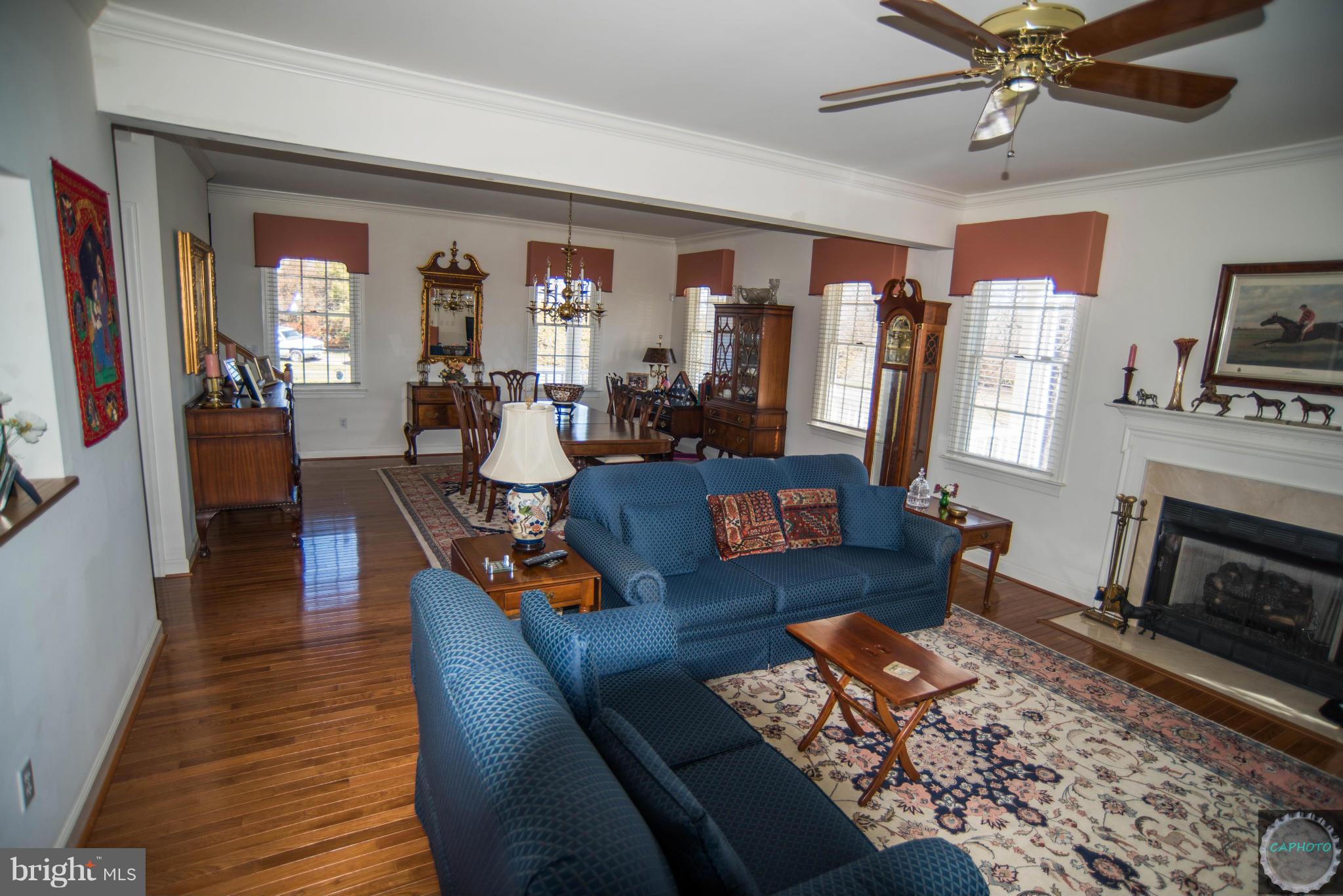 21435 Island Club Road Tilghman, MD 21671 - Photo 4 of 14 Living Room