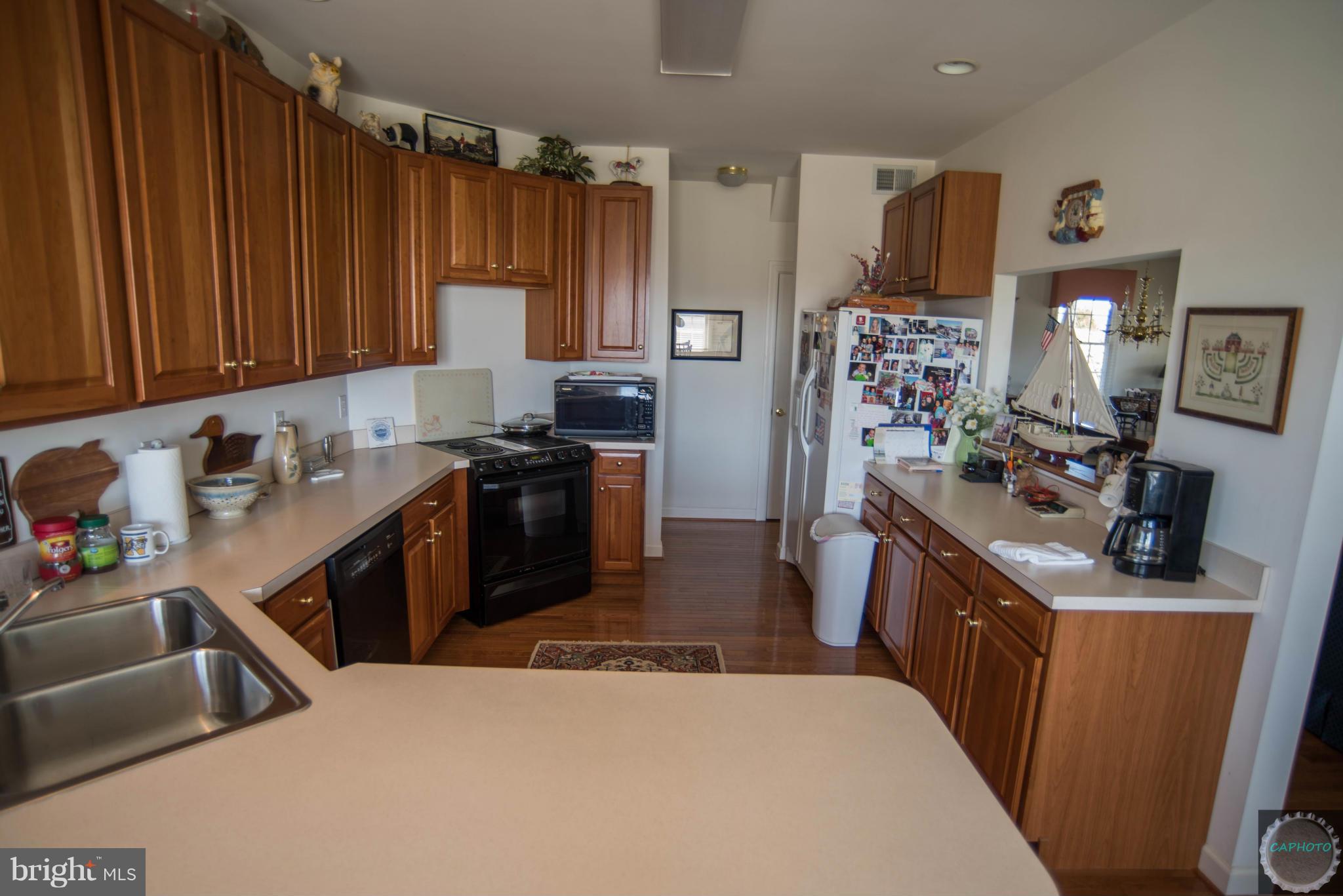 21435 Island Club Road Tilghman, MD 21671 - Photo 5 of 14 Kitchen