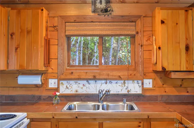 $1,105,000 | 760 Coyote Circle, Black Hawk, CO 80422