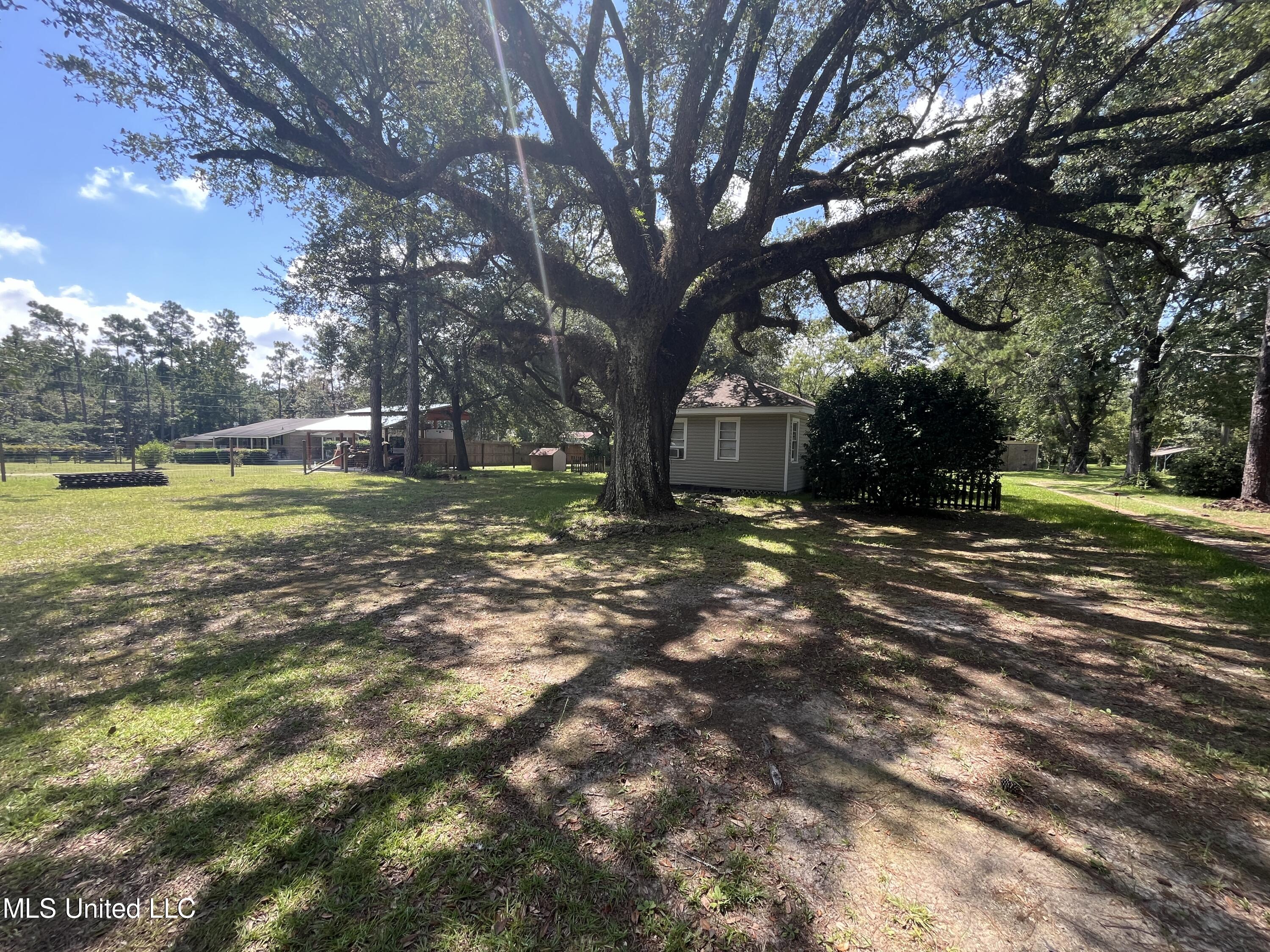 13337 John Lee Road Biloxi, MS 39532 - Photo 27 of 27 IMG_7444