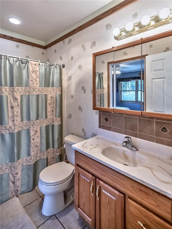 117 Anderson Road Butler, PA 16002 - Photo 8 of 25