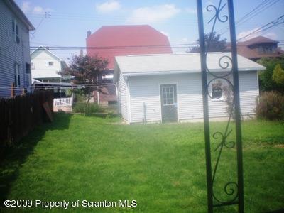 394 East Ridge Street Nanticoke, PA 18634 - Photo 17 of 19 Gallery Image 17