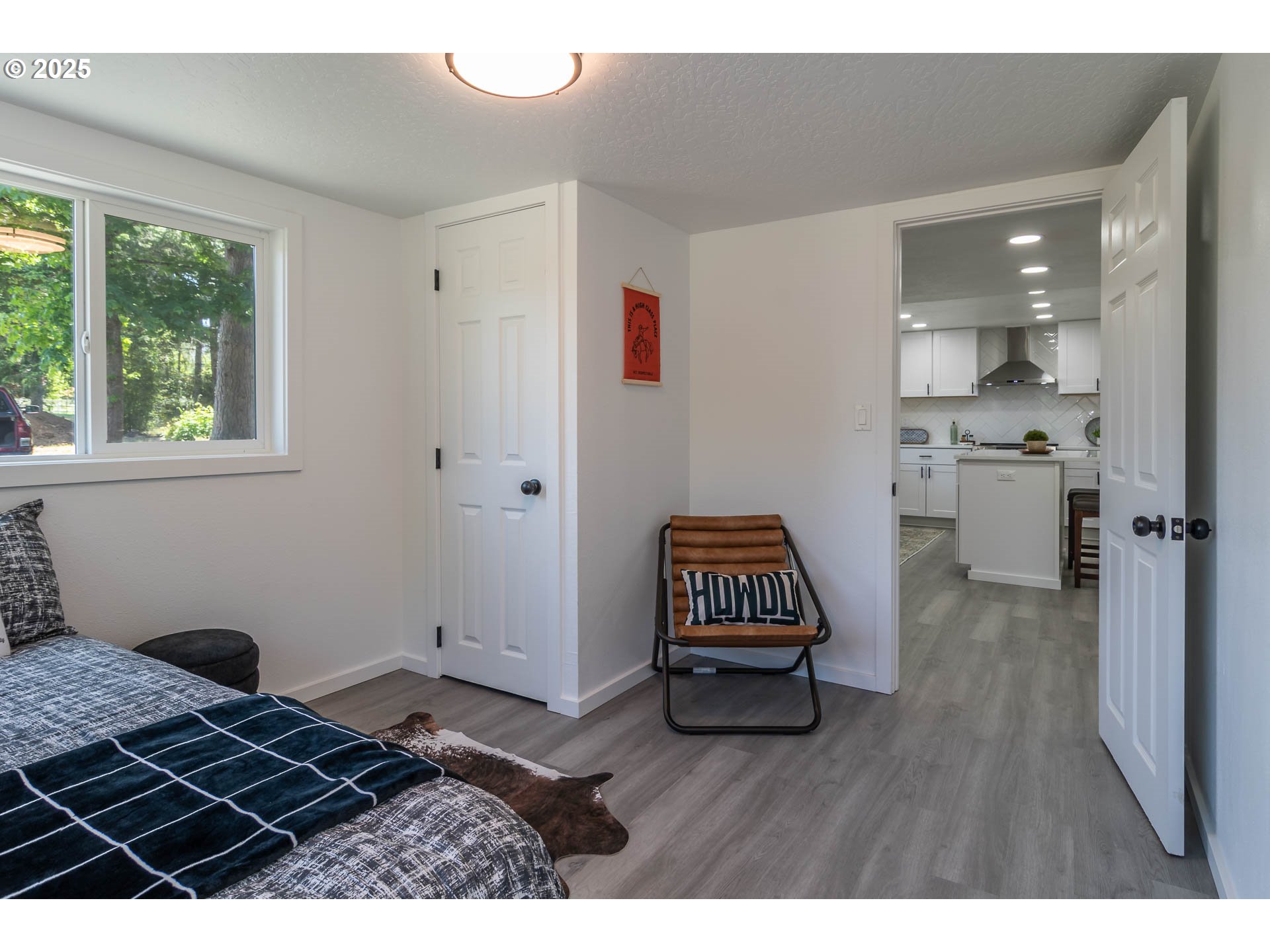 1052 Reston Road Roseburg, OR 97471 - Photo 13 of 48
