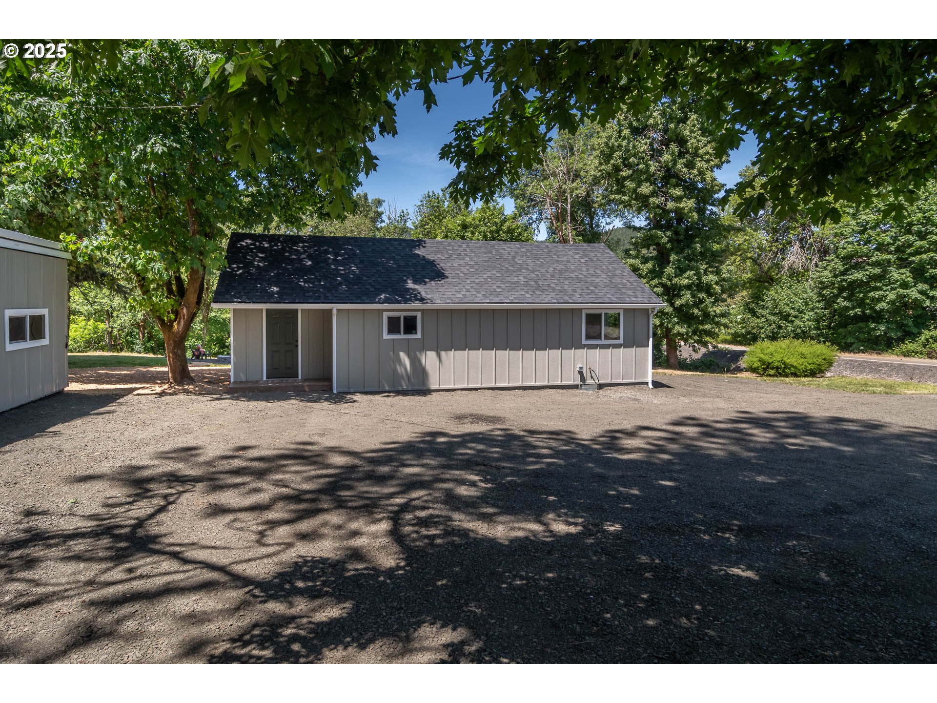 1052 Reston Road Roseburg, OR 97471 - Photo 35 of 48