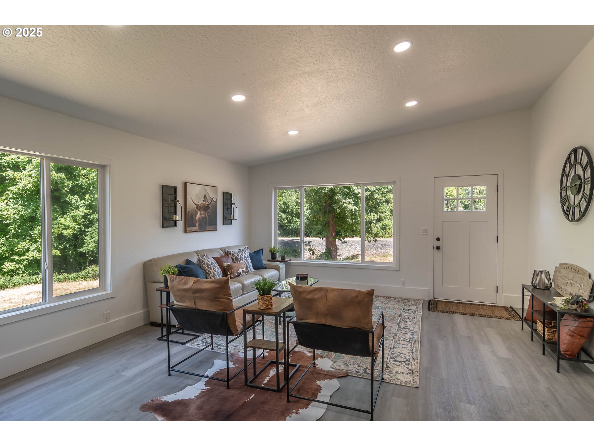 1052 Reston Road Roseburg, OR 97471 - Photo 6 of 48