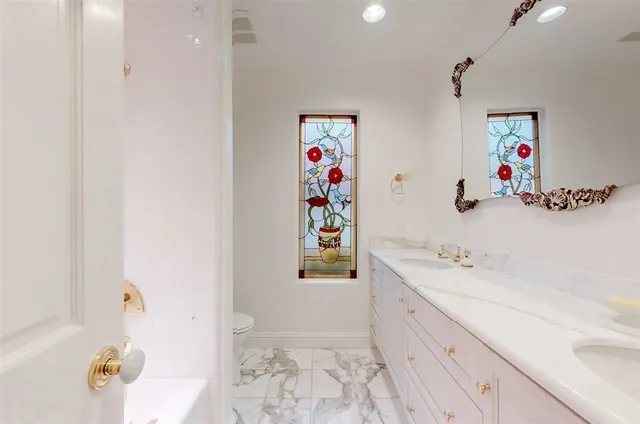 a bathroom with a bathtub