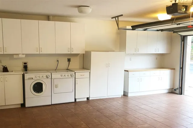 a front view of house with yard