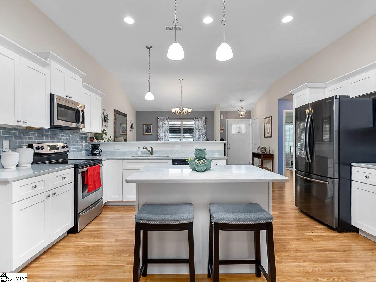 415 Braeburn Fields Inman, SC 29349 - Photo 8 of 36