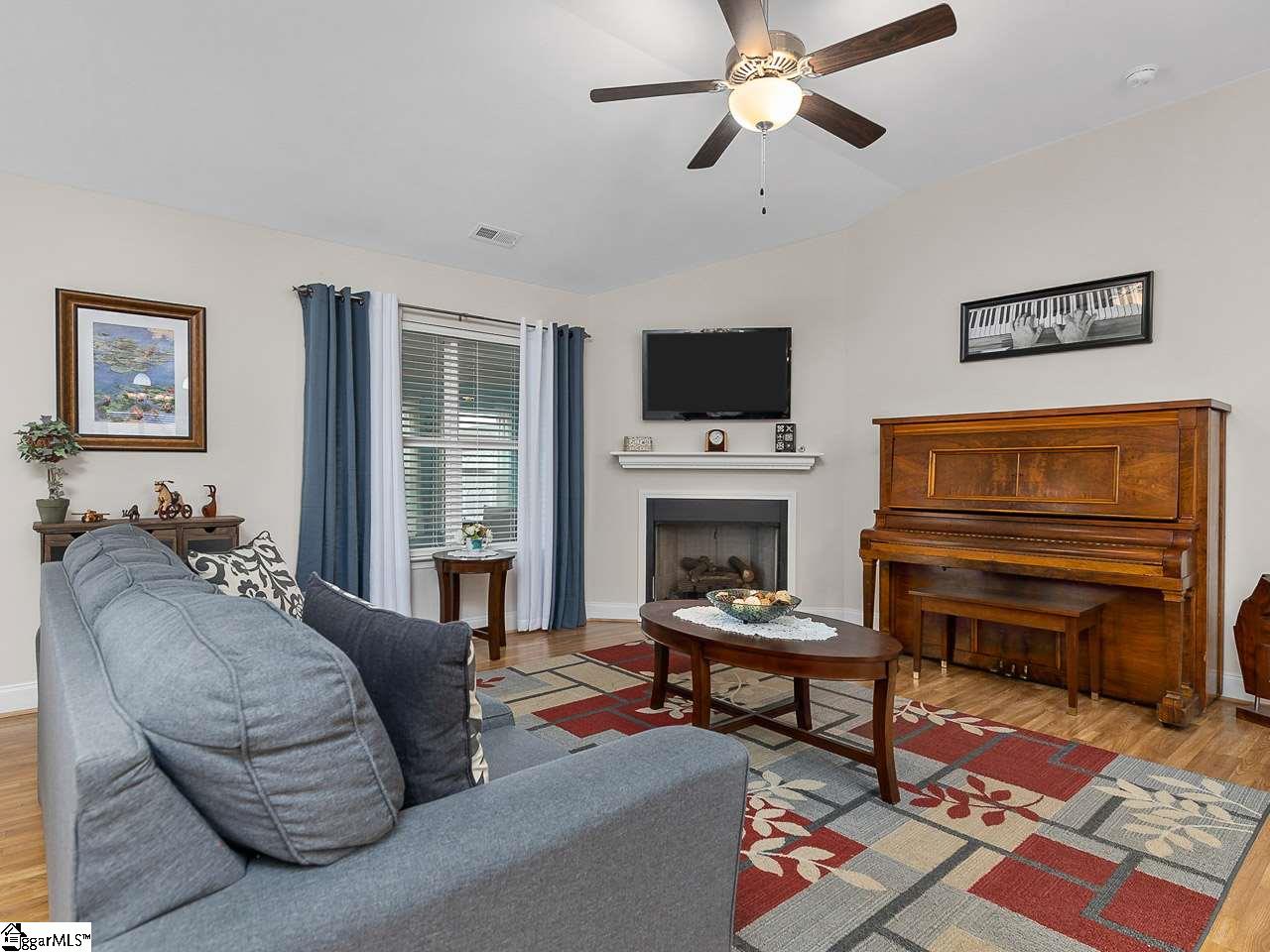 415 Braeburn Fields Inman, SC 29349 - Photo 10 of 36